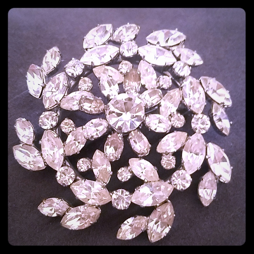 Vintage Rhinestone Brooch